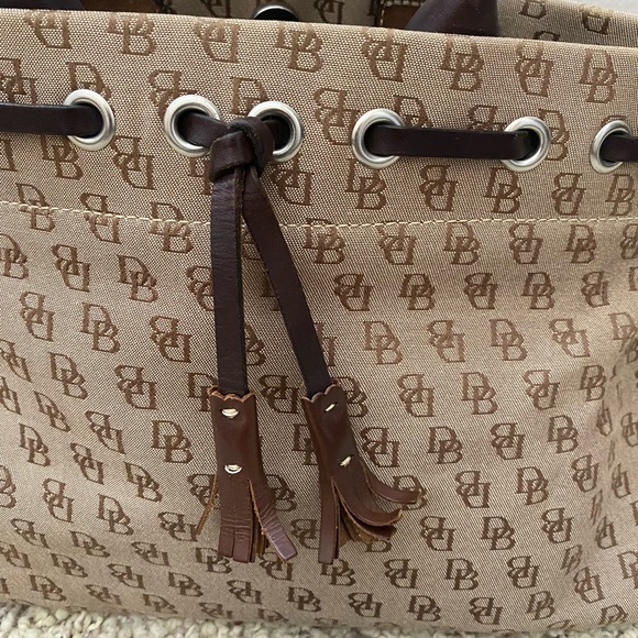 ❤️ Dooney & Bourke Bag - Picture 3 of 12